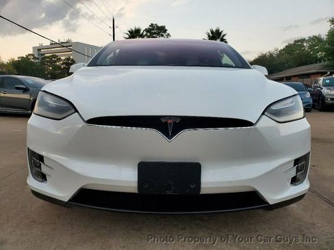 Used 2017 Tesla Model X image 6