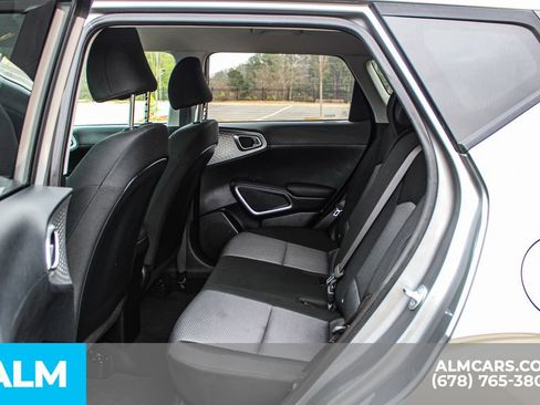 Used 2024 Kia Soul LX w/ Option Group 015 image 18