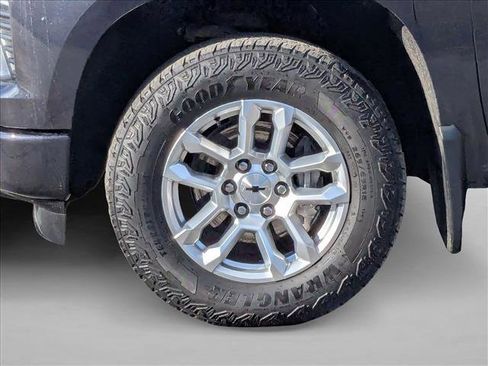 Used 2022 Chevrolet Silverado 1500 RST w/ Z71 Off-Road Package image 23