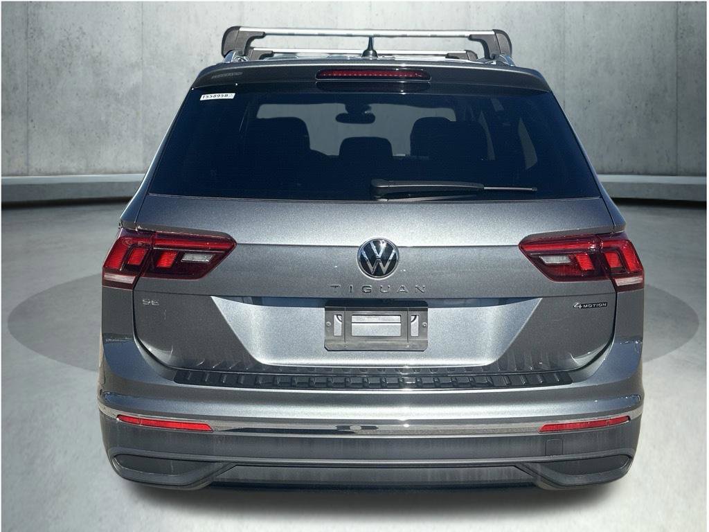Used 2024 Volkswagen Tiguan SE AWD/4WD image 4