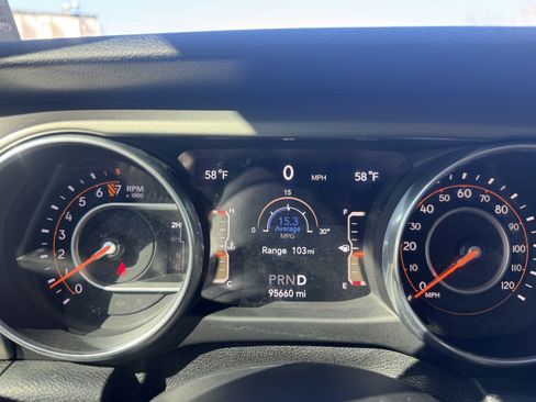 Used 2018 Jeep Wrangler Unlimited Sport S image 21