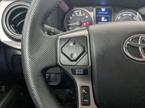 Used 2023 Toyota Tacoma SR5 w/ Technology Package RWD image 17