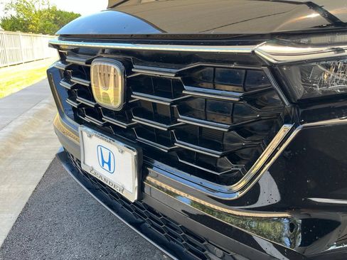Used 2023 Honda CR-V EX-L image 14