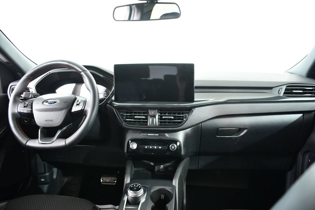 Used 2024 Ford Escape ST-Line w/ Tech Pack #1 AWD/4WD image 7
