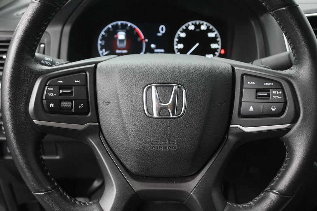 Certified 2025 Honda Ridgeline RTL image 20