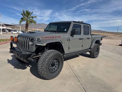 Certified 2021 Jeep Gladiator Mojave image 2