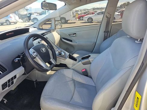 Used 2012 Toyota Prius Two image 7