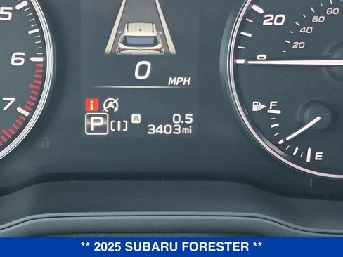 Used 2025 Subaru Forester Premium AWD/4WD image 22