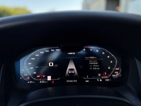 Used 2020 BMW M8 Convertible AWD/4WD image 31