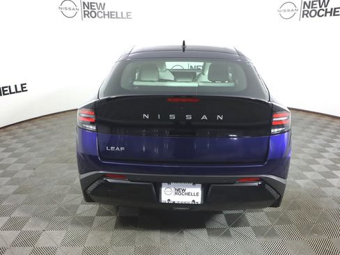 New 2026 Nissan Leaf SV+ w/ Floor Mat Package (SV+) image 5