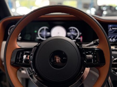 Used 2026 Rolls-Royce Cullinan AWD/4WD image 14