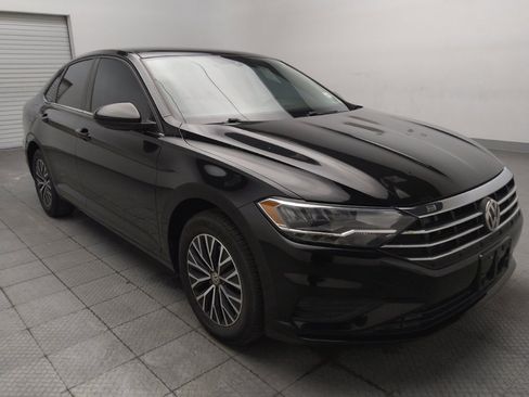 Used 2021 Volkswagen Jetta SE FWD image 13
