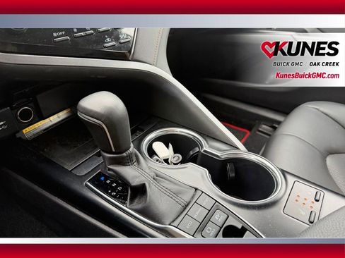 Used 2019 Toyota Camry XLE w/ Driver Assist Package FWD image 22