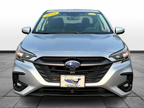 Used 2025 Subaru Legacy Limited image 3