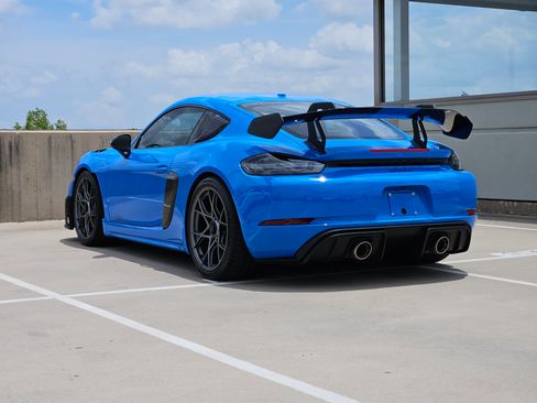 Used 2025 Porsche 718 Cayman GT4 RS RWD image 3