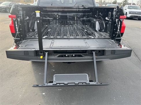 New 2025 Ford F150 Lightning Platinum image 7