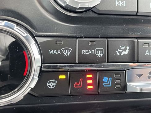 New 2025 Ford F150 Platinum w/ Equipment Group 702A High image 23