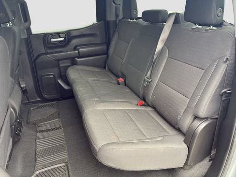 Used 2025 Chevrolet Silverado 1500 Custom Trail Boss AWD/4WD image 14