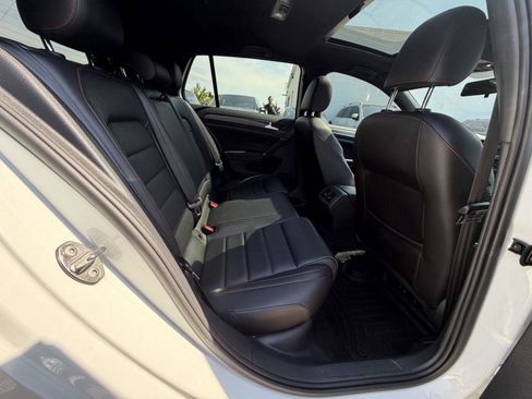 Used 2019 Volkswagen GTI SE w/ SE Experience Package FWD image 22