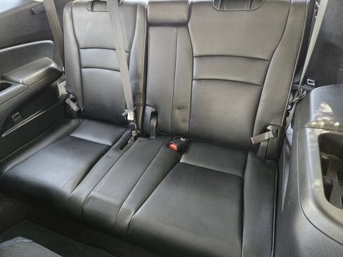 Used 2021 Honda Pilot Touring image 24