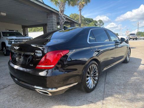 Used 2019 Genesis G90 5.0 Ultimate RWD image 4