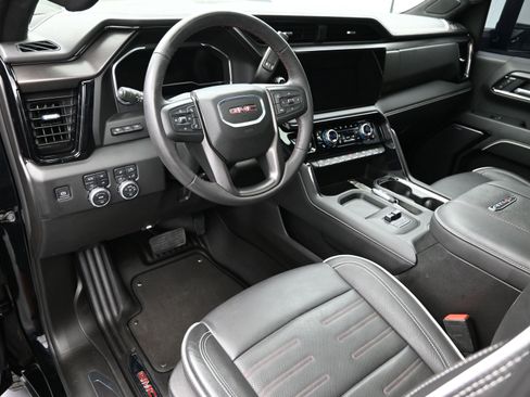 Used 2025 GMC Sierra 2500 AT4X image 21