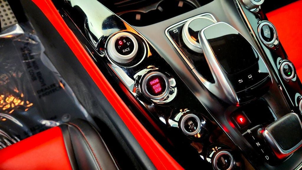 Used 2016 Mercedes-Benz AMG GT S image 19