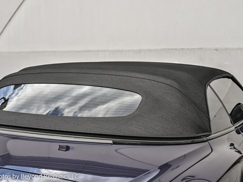 Used 2023 Bentley Continental GT V8 image 21