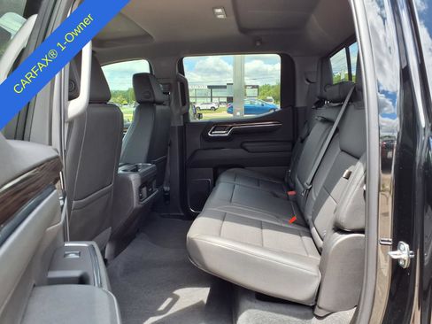 Used 2024 Chevrolet Silverado 1500 LT Trail Boss w/ Convenience Package II AWD/4WD image 12