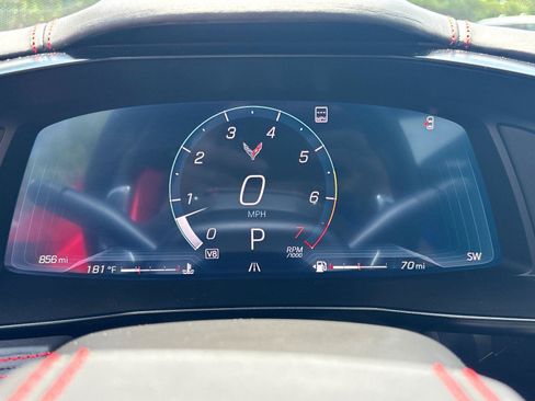 Used 2023 Chevrolet Corvette Stingray Premium Cpe w/ Z51 Performance Package RWD image 21