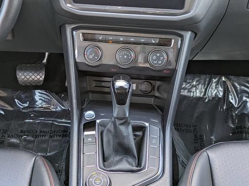 Used 2024 Volkswagen Tiguan Wolfsburg Edition AWD/4WD image 20
