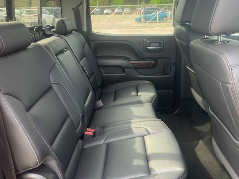 Used 2018 GMC Sierra 1500 SLT AWD/4WD image 15