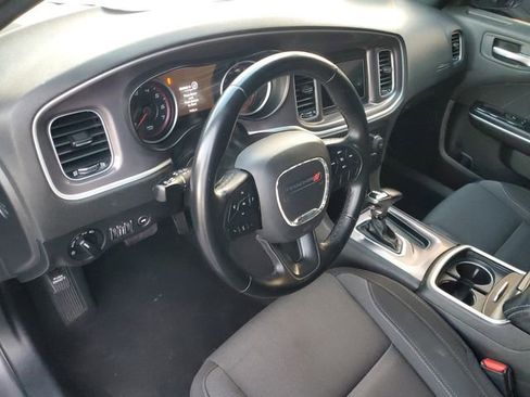 Used 2022 Dodge Charger SXT image 15