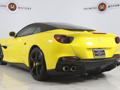 Used 2022 Ferrari Portofino M RWD image 4