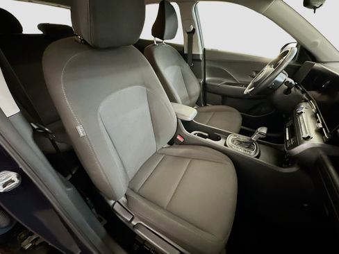 Used 2025 Hyundai Kona SEL image 31