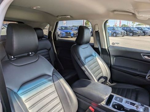 Used 2024 Ford Edge SEL image 31