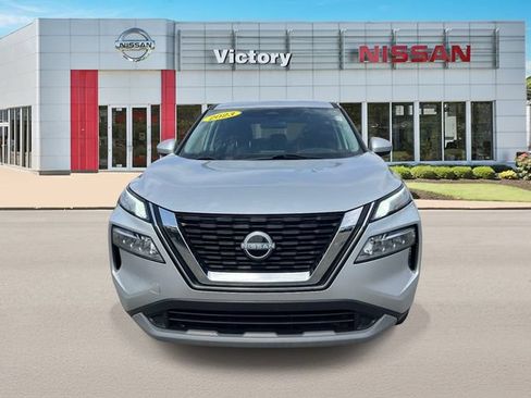Used 2023 Nissan Rogue SV AWD/4WD image 8