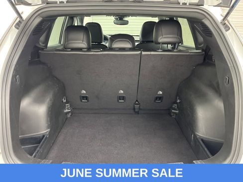 Used 2024 Jeep Compass Latitude AWD/4WD image 23