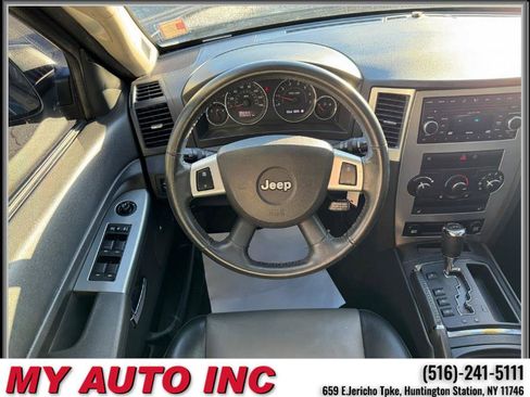 Used 2009 Jeep Grand Cherokee Laredo image 10