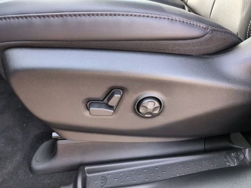 New 2026 Chrysler Pacifica Select image 23