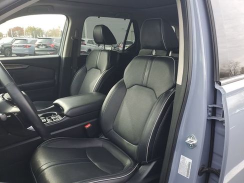 Used 2023 Honda Pilot Elite image 19