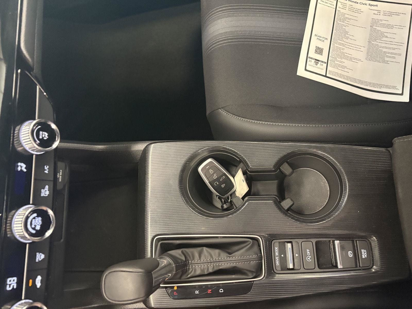 Used 2025 Honda Civic Sport image 27