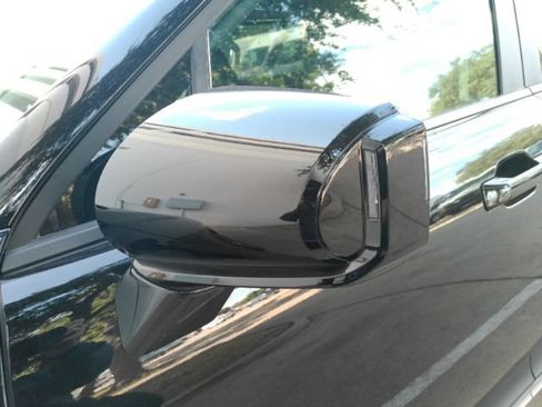 Used 2026 Hyundai Palisade SEL FWD image 18