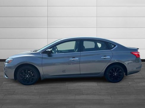 Used 2018 Nissan Sentra S w/ S Midnight Style Package FWD image 6