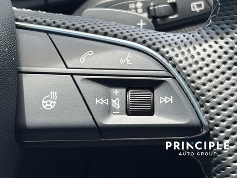 Used 2023 Audi SQ5 Premium Plus w/ Premium Plus Package AWD/4WD image 22
