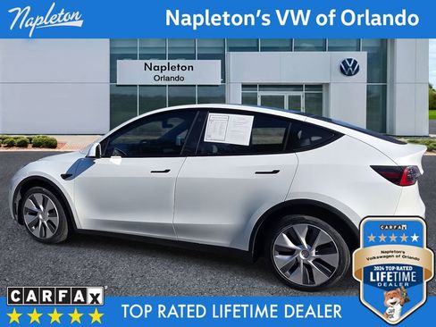 Used 2021 Tesla Model Y Long Range image 6