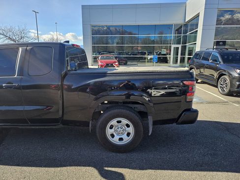 Used 2022 Nissan Frontier S w/ Technology Package image 4