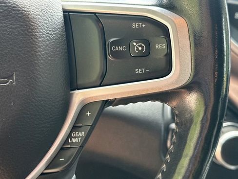 Used 2020 RAM 1500 Big Horn AWD/4WD image 30