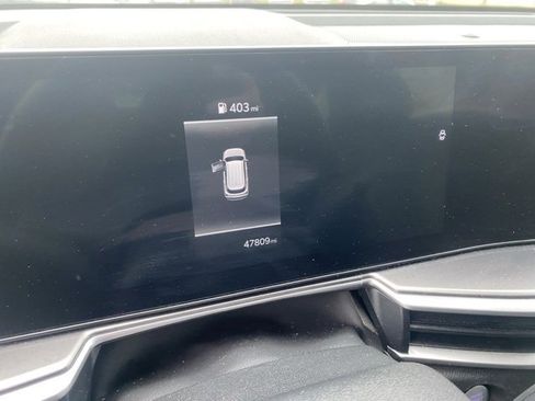 Used 2024 Kia Sorento S image 13