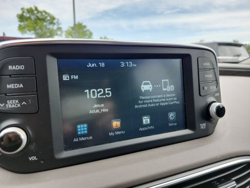 Used 2020 Hyundai Santa Fe SE AWD/4WD image 20